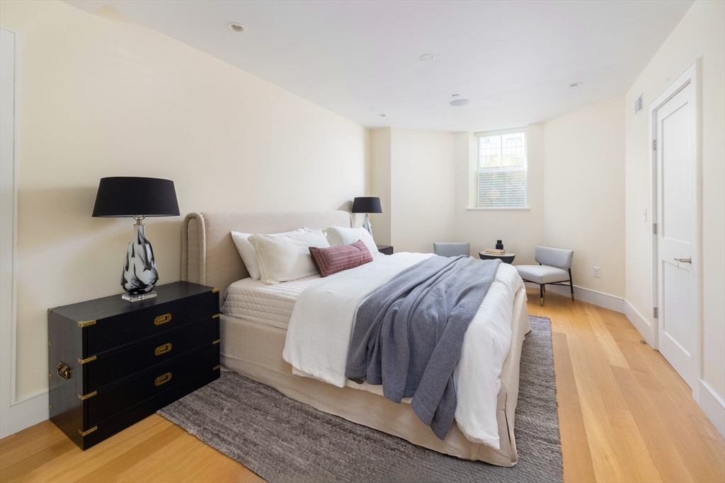 373 Harvard # 1