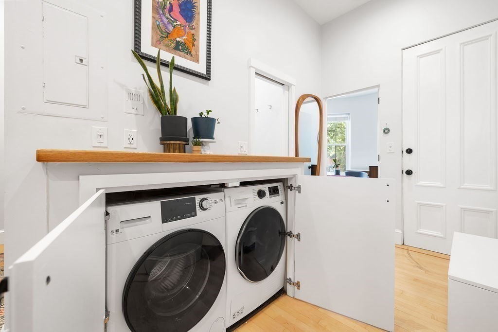 193 West Canton St # 2