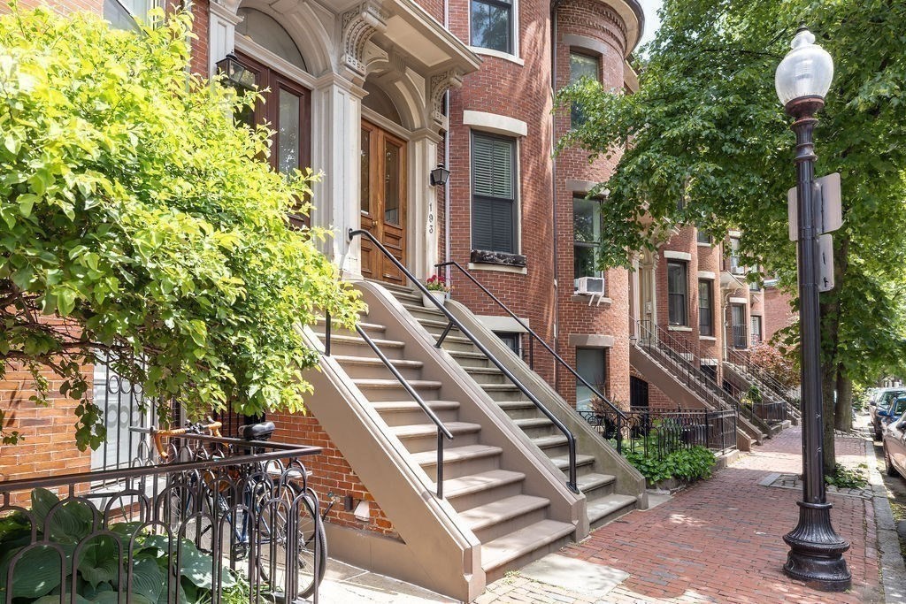 193 West Canton St # 2