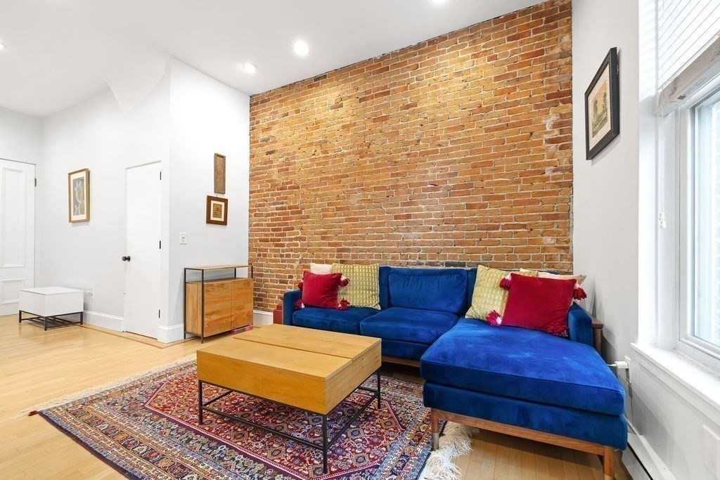 193 West Canton St # 2