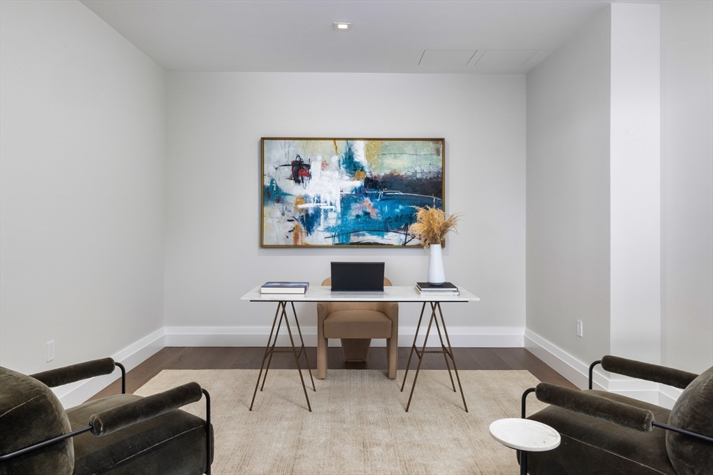 45 Temple St # 502