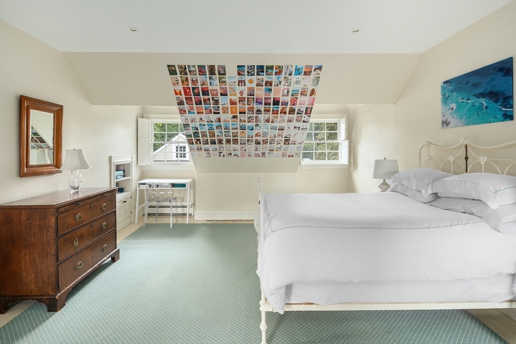 88 Essex Road