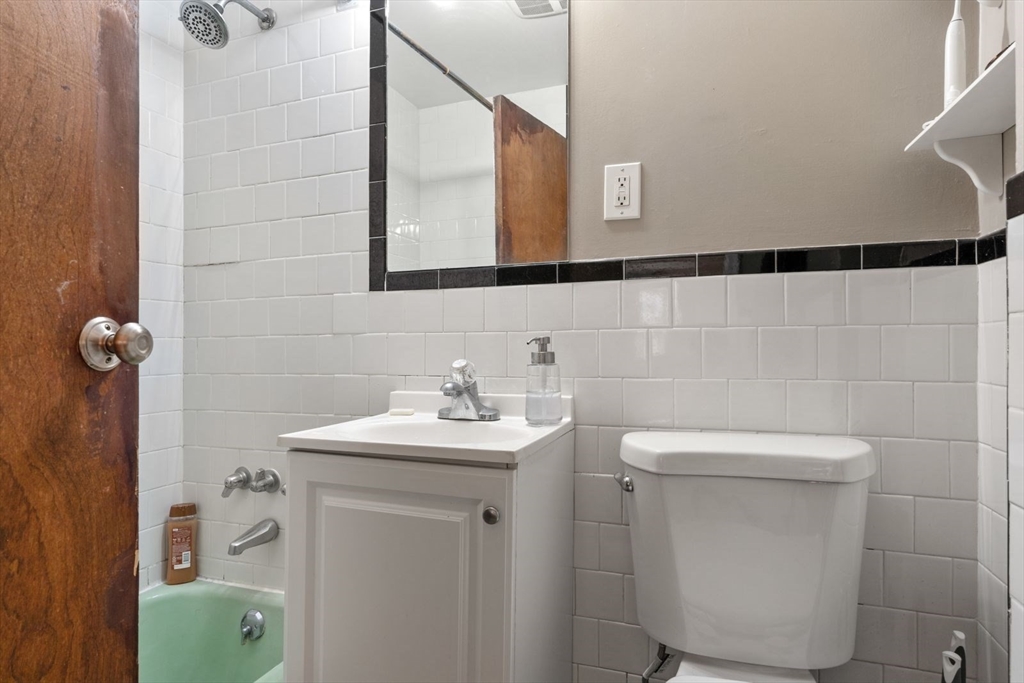 143 Longwood Avenue # 1
