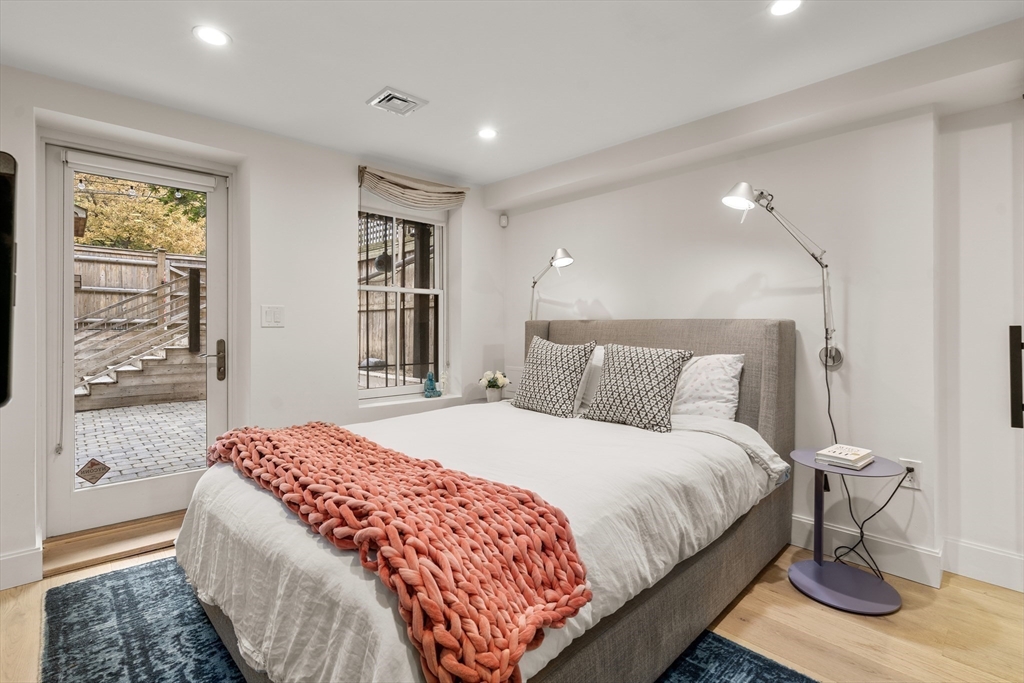 125 W Concord St # 1
