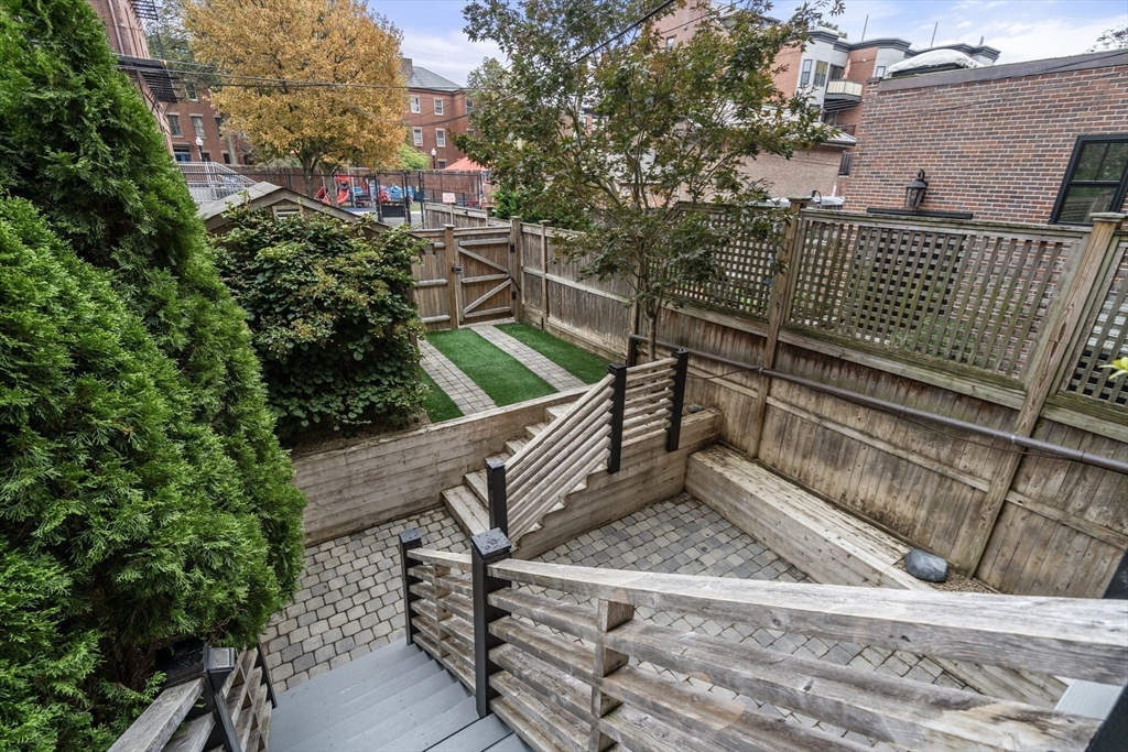 125 W Concord St # 1