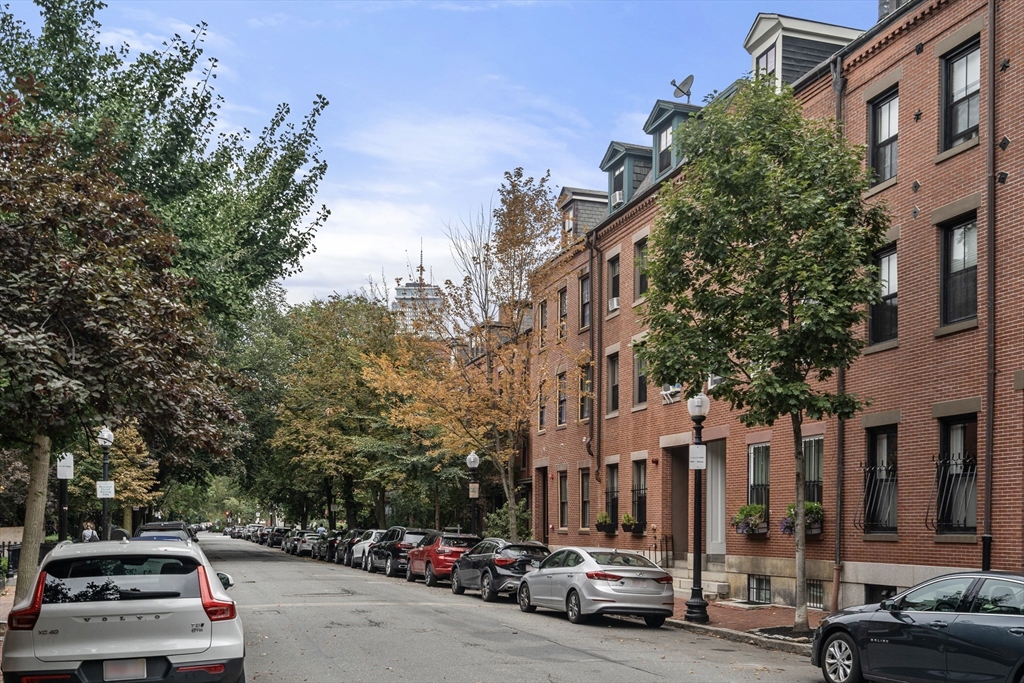 125 W Concord St # 1