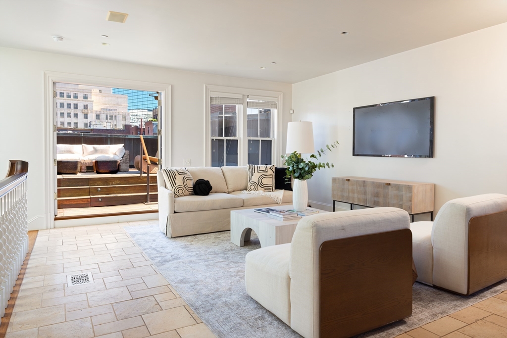59 Commonwealth Avenue