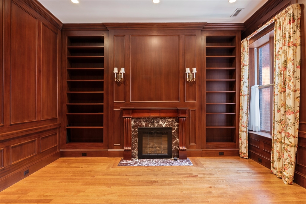 59 Commonwealth Avenue