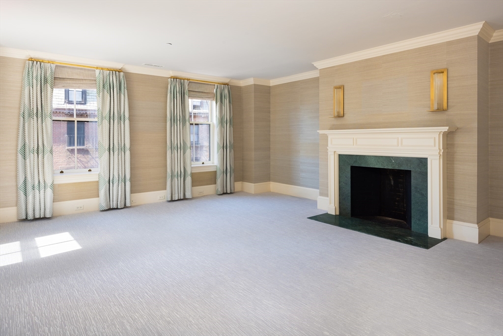 59 Commonwealth Avenue