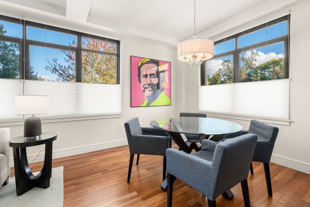 2400 Beacon St # 112