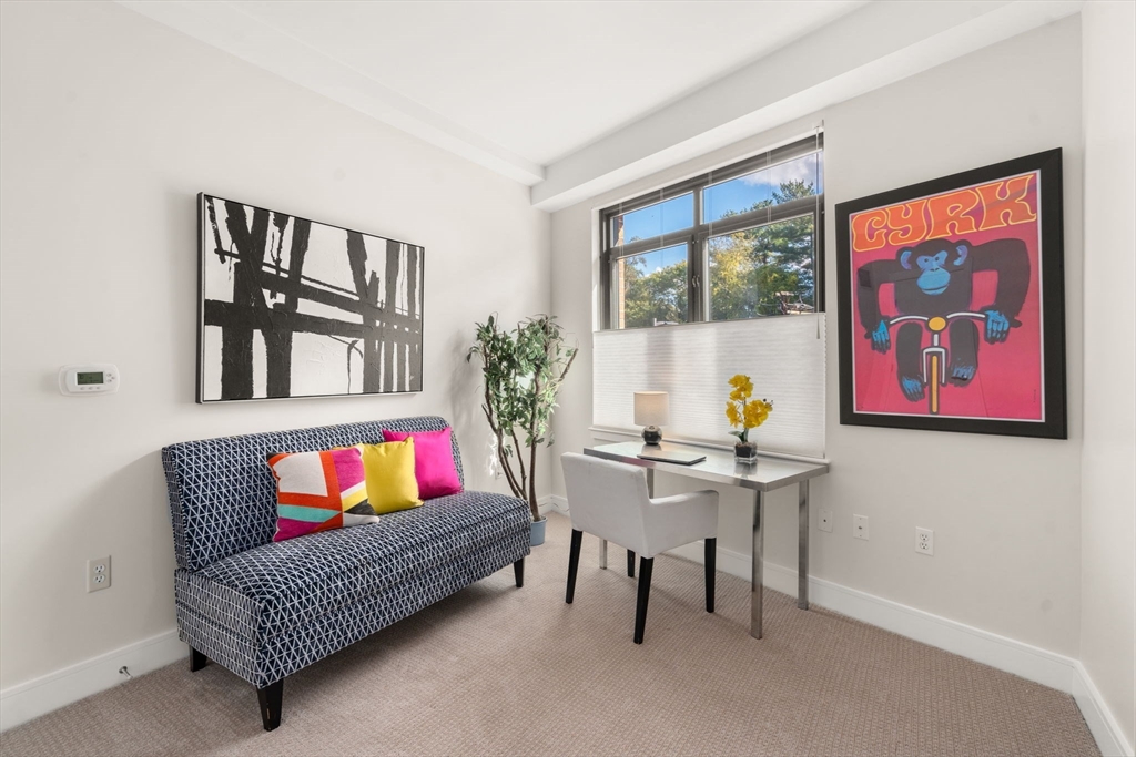 2400 Beacon St # 112