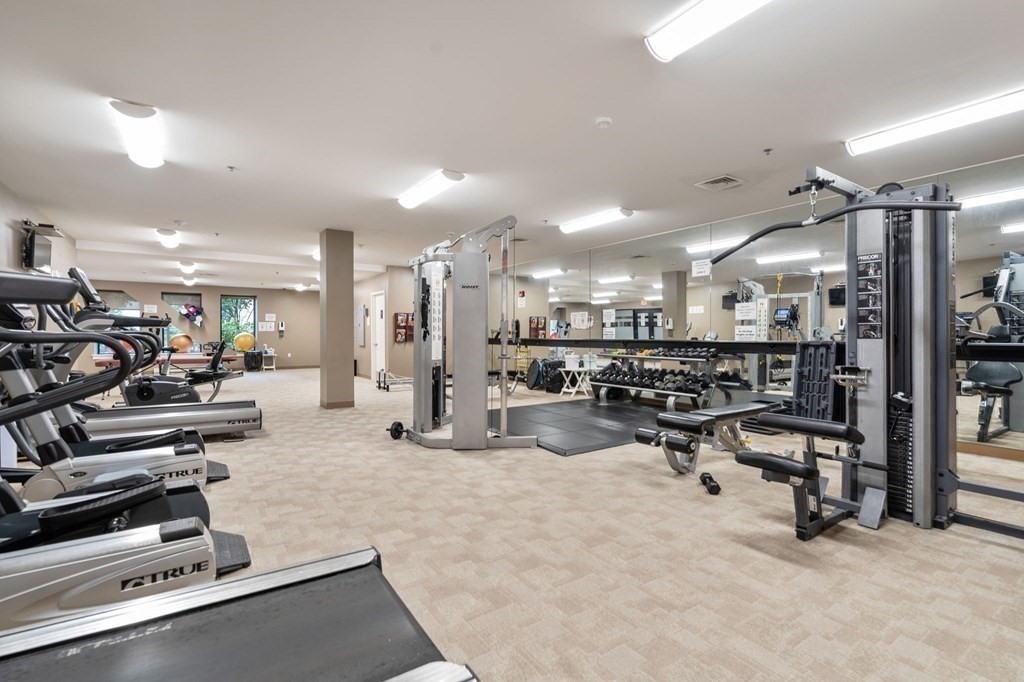 2400 Beacon St # 112