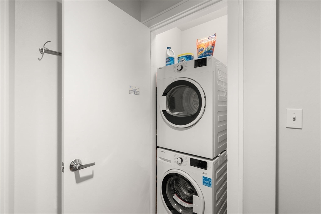 2400 Beacon St # 112