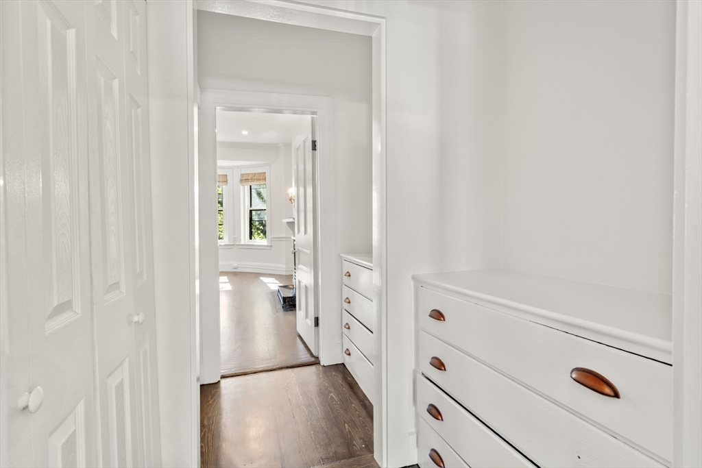 389 Commonwealth Avenue # 4