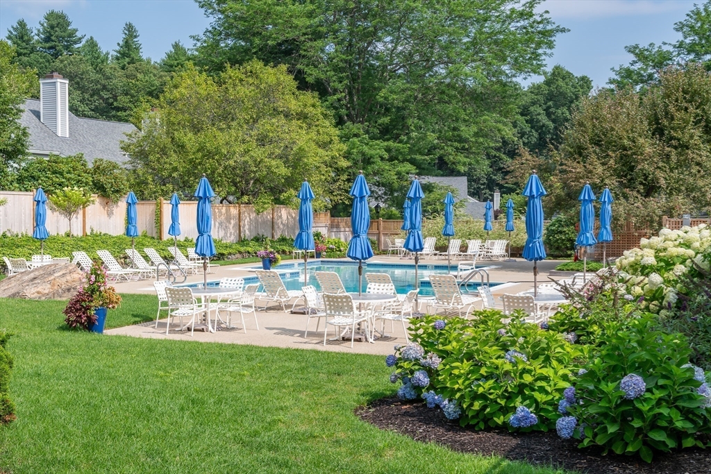 12 Cutting Cross Way # 12