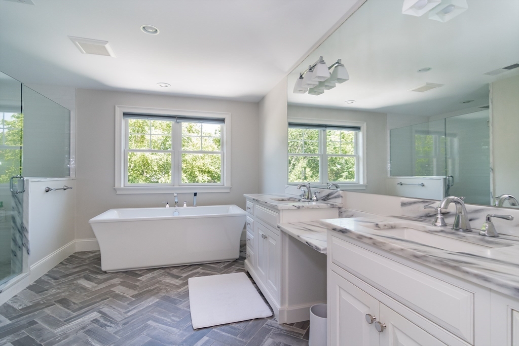 23 Covered Bridge Lane