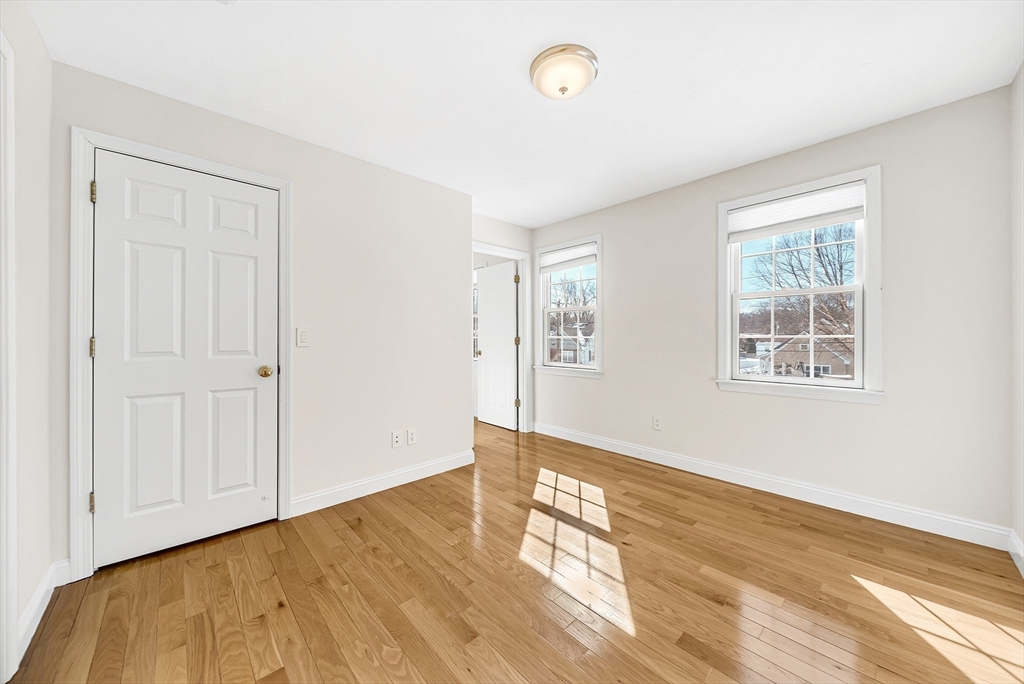 132 Howe St # B