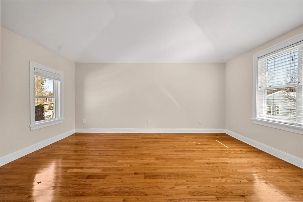 28 Mercer Rd