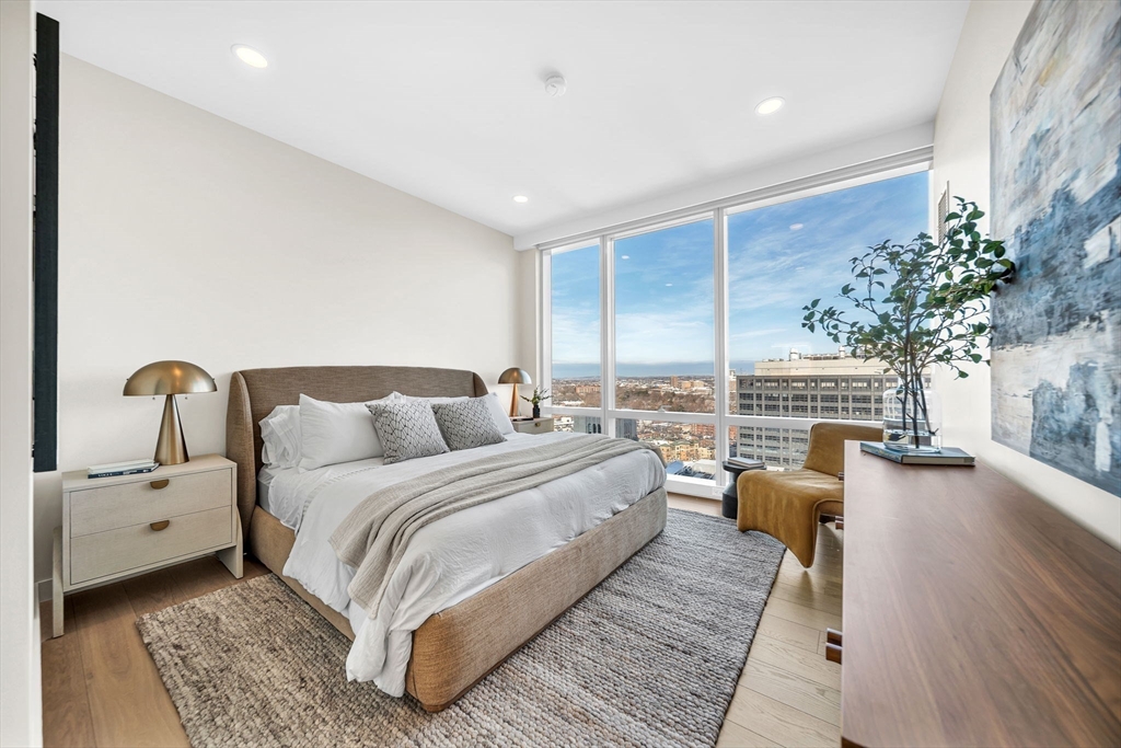 188 Brookline Avenue # 22K