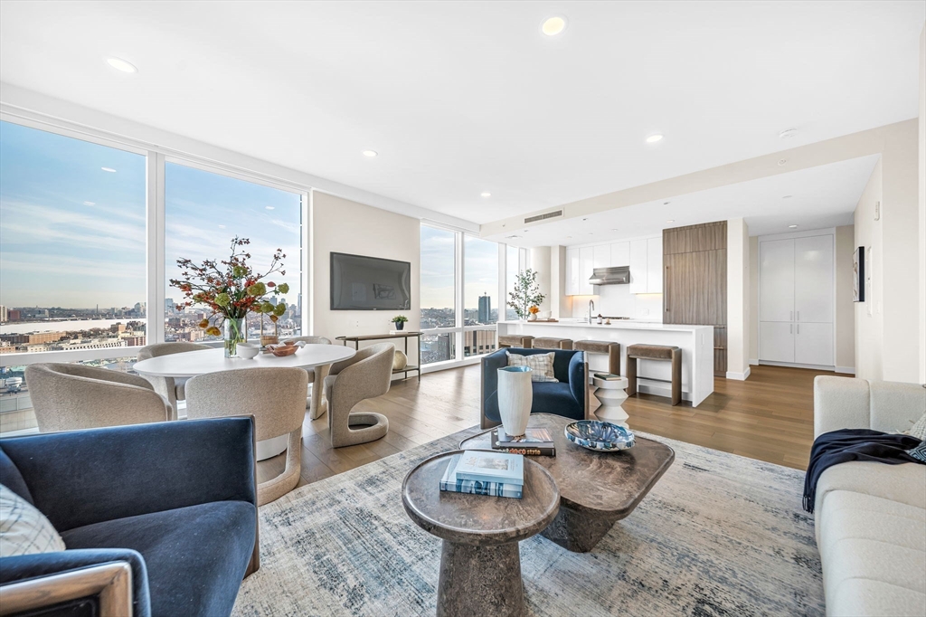 188 Brookline Avenue # 22K