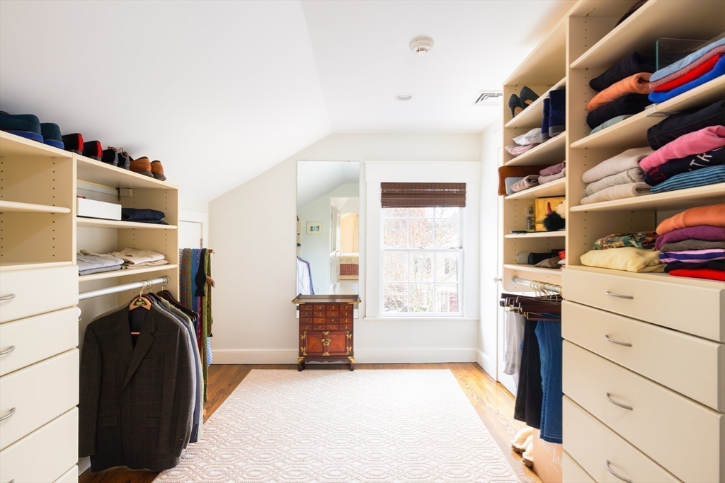 4 Craigie Street # 2