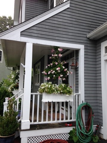8 Snowberry Lane