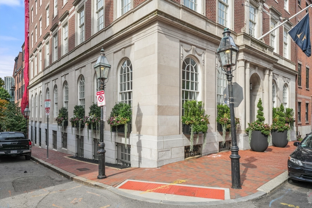 41 Mt Vernon Street # V