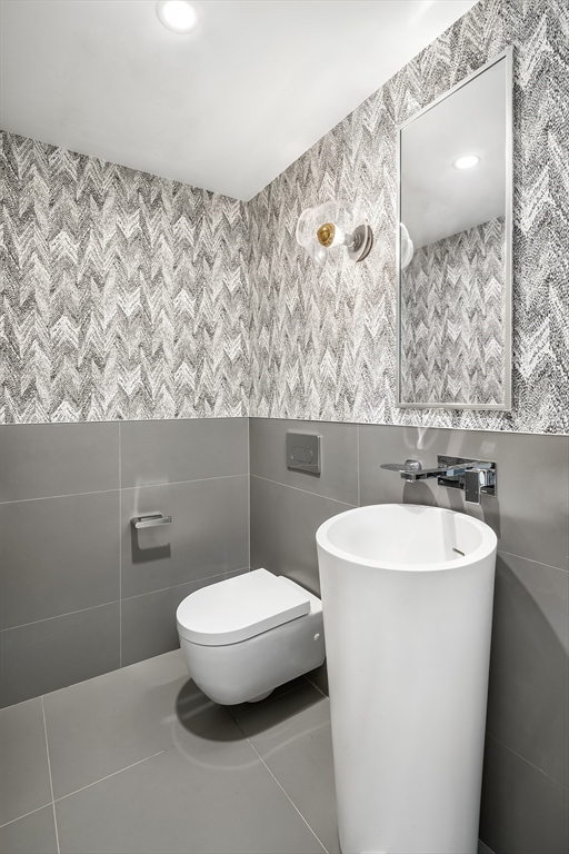 41 Mt Vernon Street # V