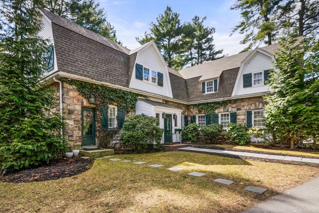 25 Longmeadow Road
