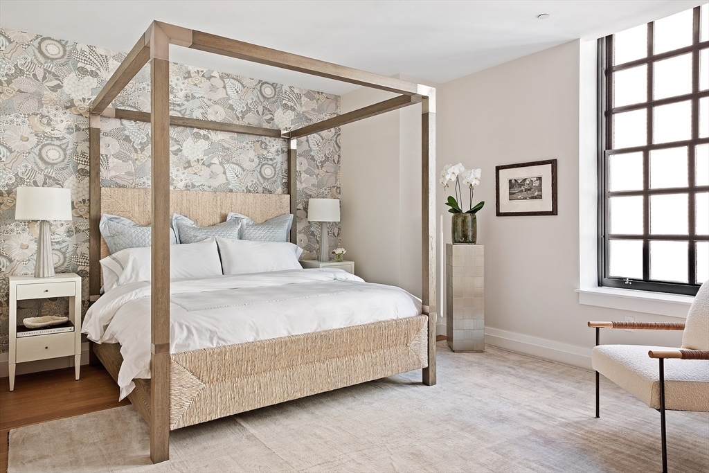 45 Temple Street # 512