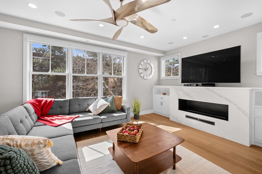 59 Auburn St # 2