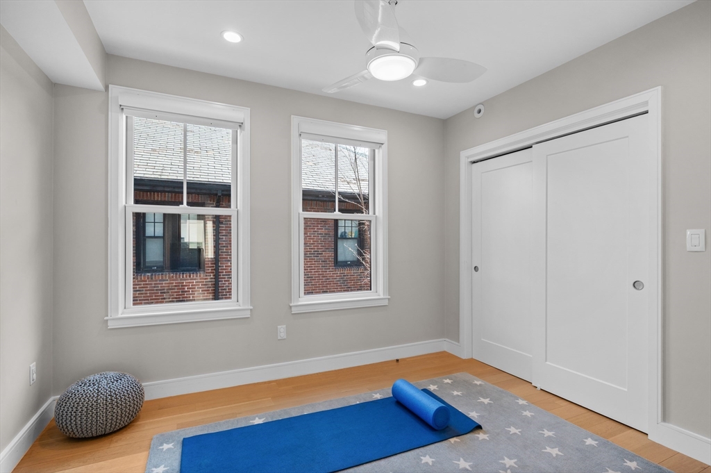 59 Auburn St # 2