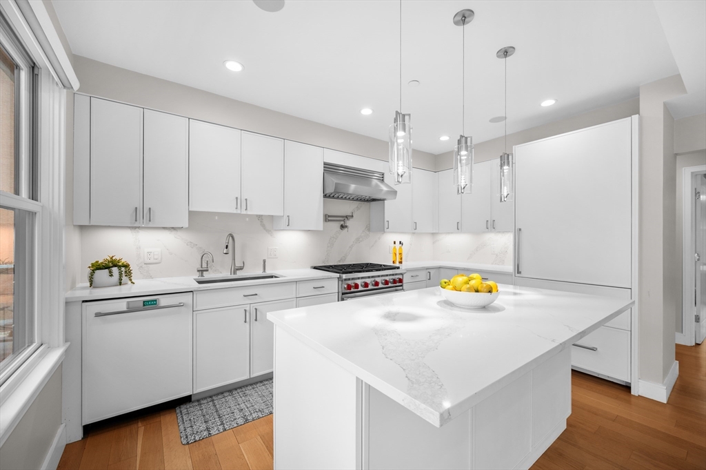 59 Auburn St # 2