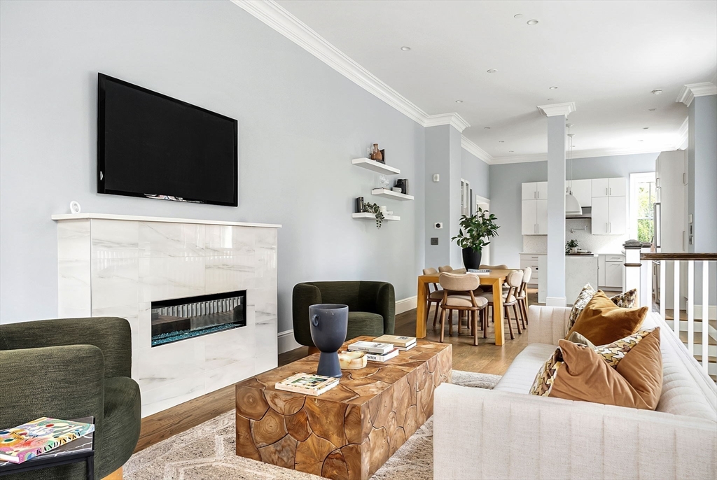 327-329 Shawmut Ave # 1