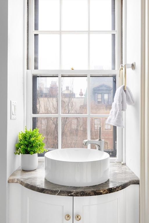 137 Marlborough St # 6