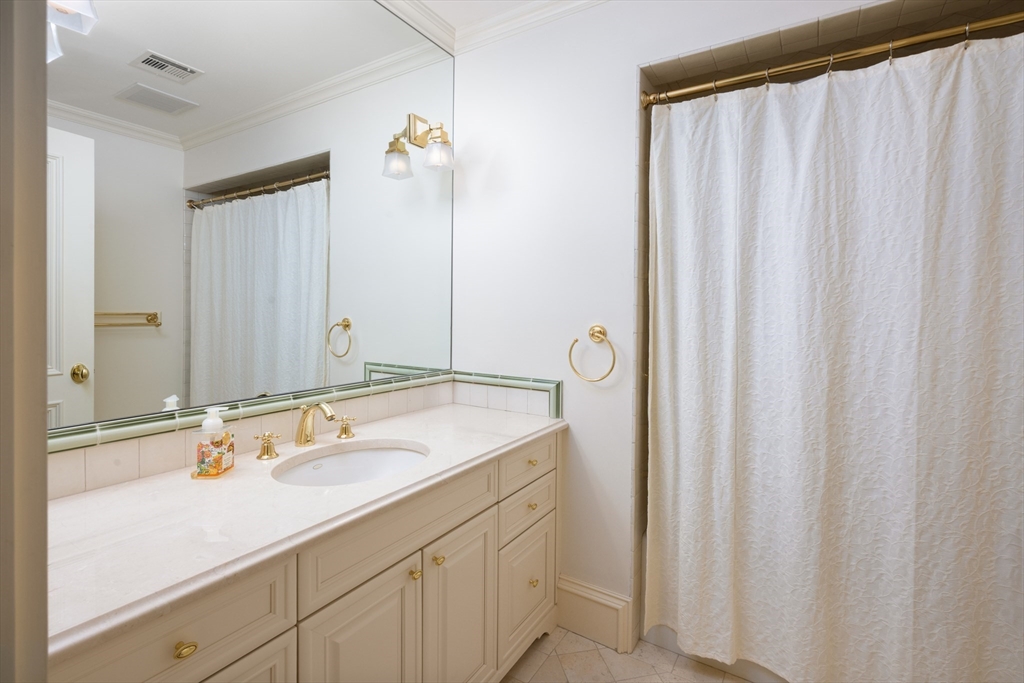 148 Dartmouth Street