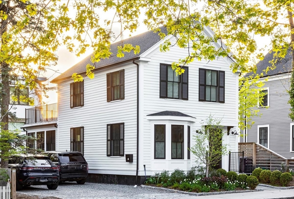 112 Holworthy Street # 1