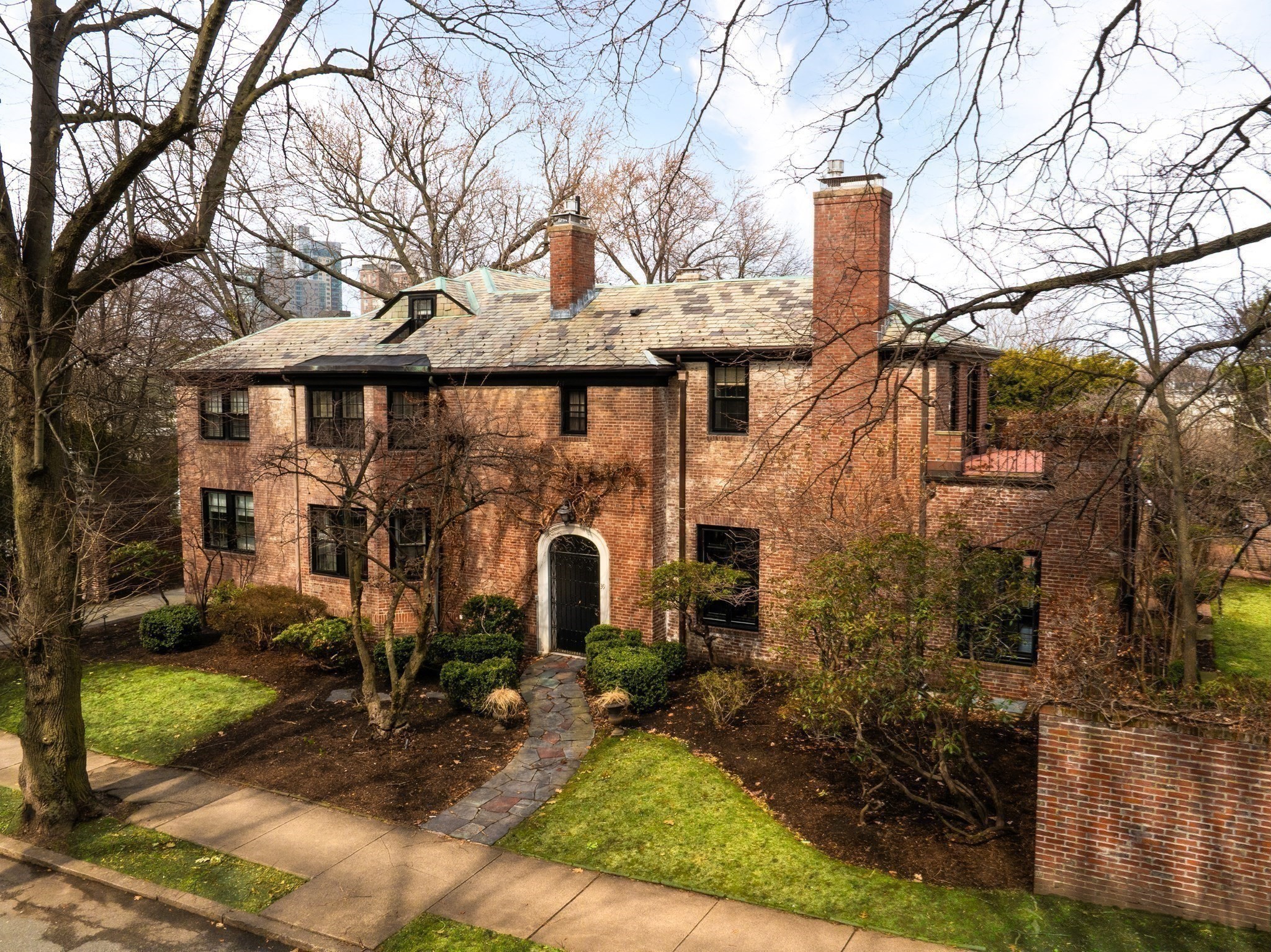 39 Worthington Rd