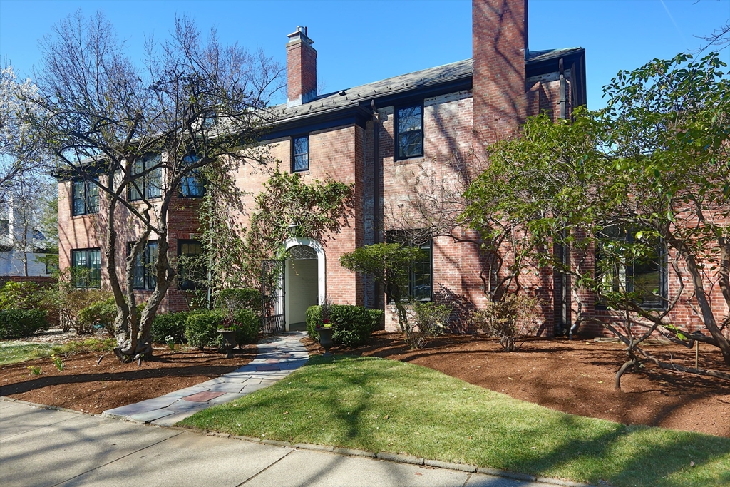 39 Worthington Rd