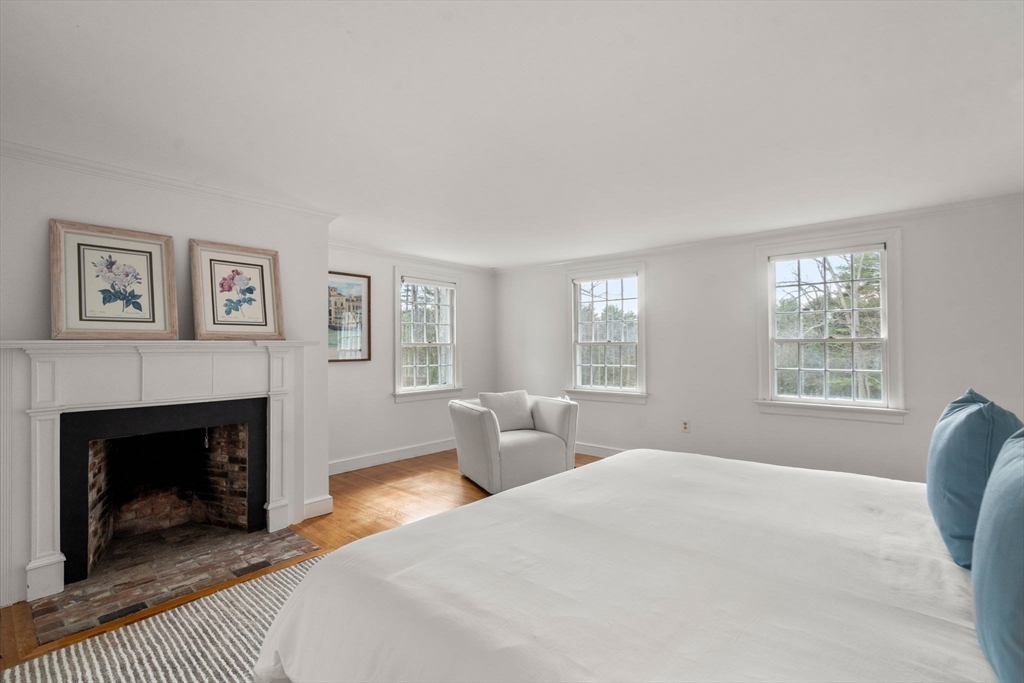 85 Strawberry Hill St