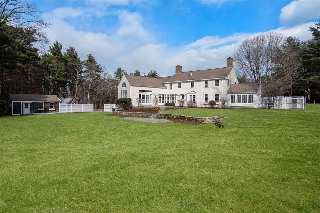 85 Strawberry Hill St