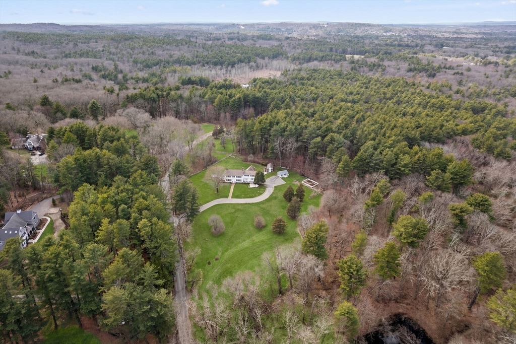 85 Strawberry Hill St