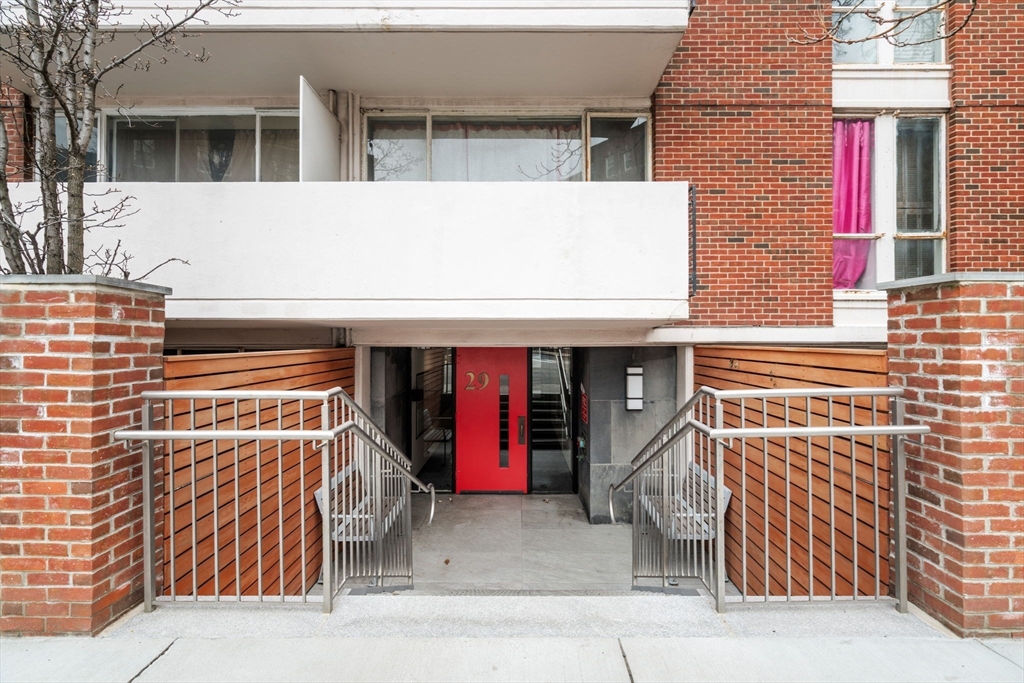 29 Concord Ave # 504