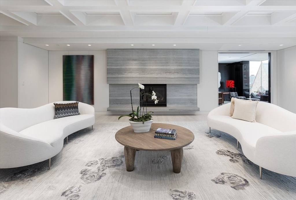 6 Newbury Street # 502 Unit: 501-502