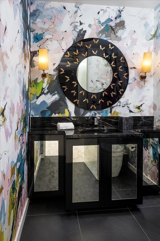 6 Newbury Street # 502 Unit: 501-502