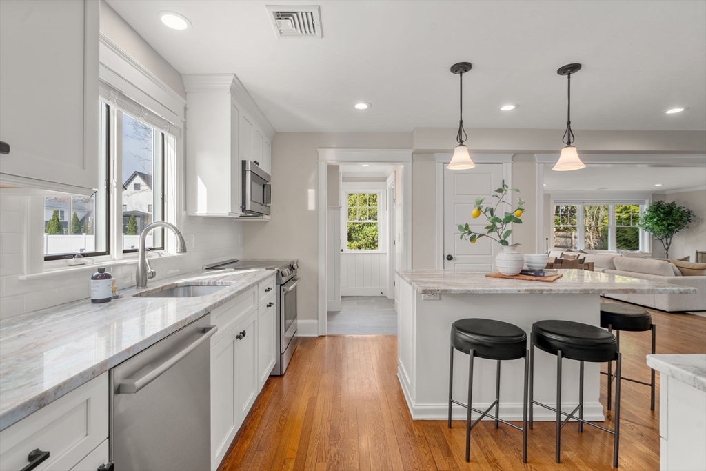 59 Greenwood Ave