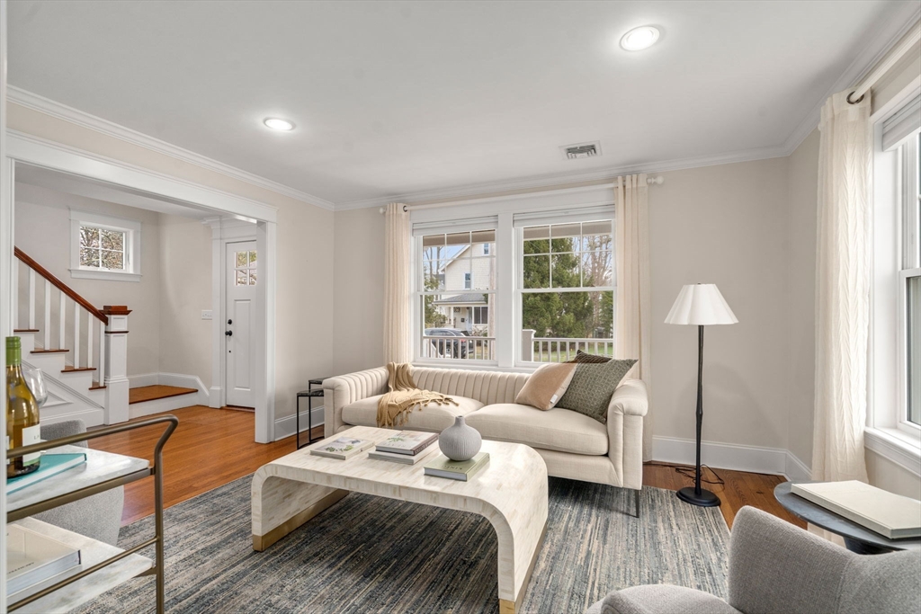 59 Greenwood Ave