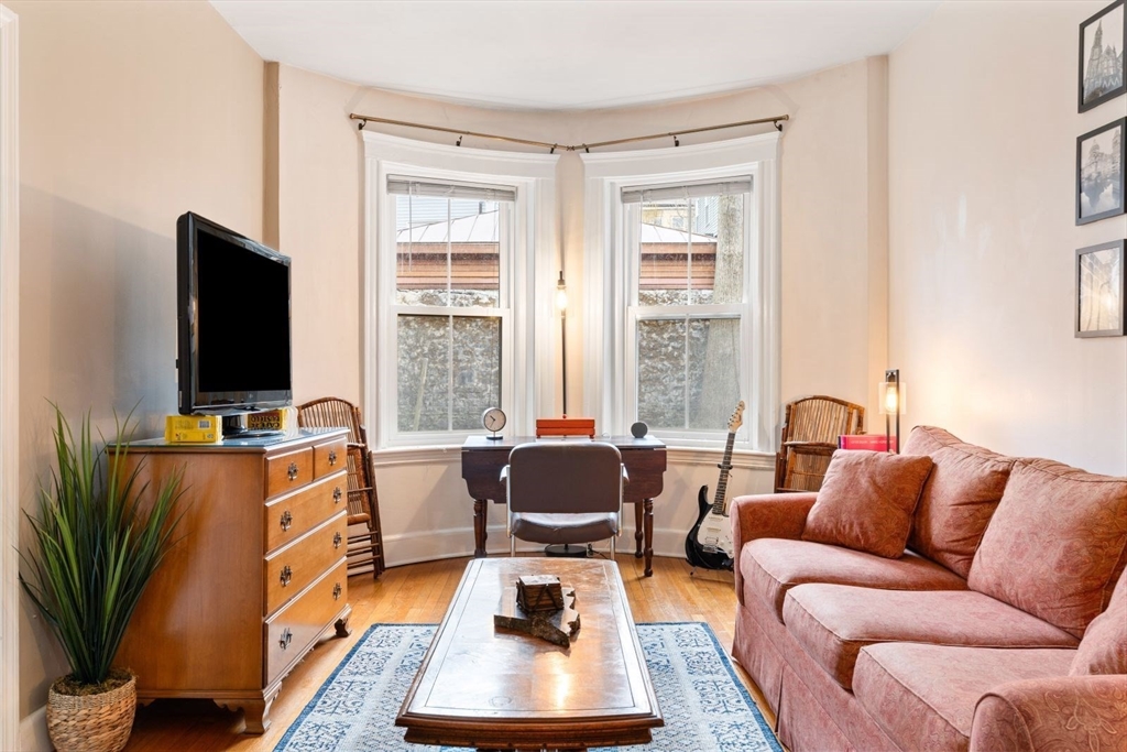 38 Winchester Street # 2