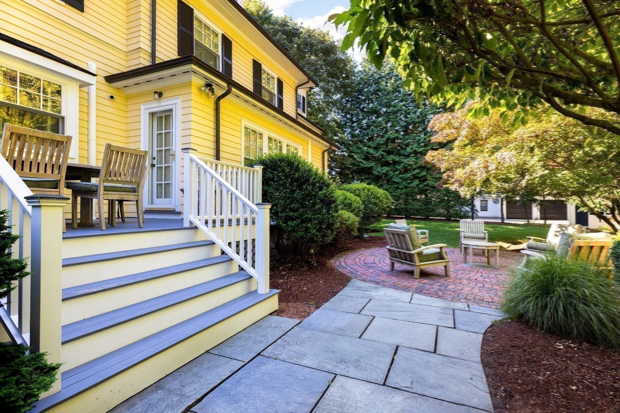 11 Winthrop Road