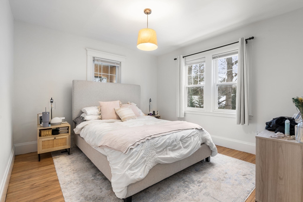 27 Bennington Street # 27